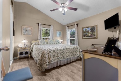Welcome to your fully furnished lakefront retreat on Houston - photo 18