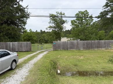 Escape to the peace and privacy of country living with this - photo 20