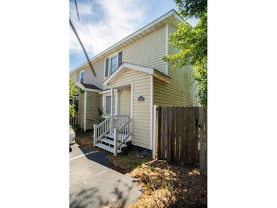 LOCATION, LOCATION, LOCATION!!! This charming 2-bedroom 1.5 bath - photo 1