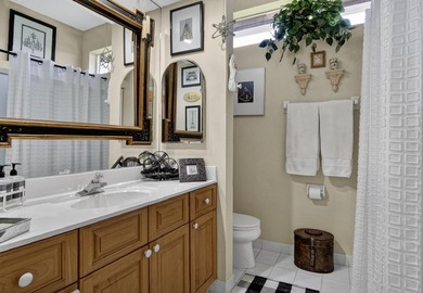 Beautiful 3/2/2/ pool home situated on the golf course with - photo 21