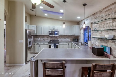 Beautiful pool home lakeside of HWY 95, located in a fantastic - photo 22