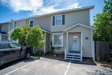 LOCATION, LOCATION, LOCATION!!! This charming 2-bedroom 1.5 bath - photo 5
