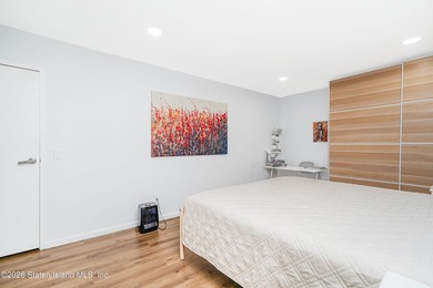 Welcome to The Oaks at Latourette! Come see this move-in ready - photo 25