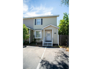 LOCATION, LOCATION, LOCATION!!! This charming 2-bedroom 1.5 bath - photo 6