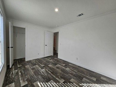 Your new home is waiting for you in Eagle Estates, a - photo 7