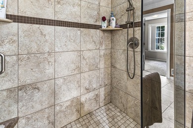 This luxurious home in Oak Marr is situated on a park-like - photo 27