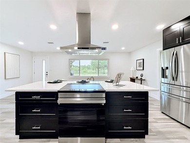Welcome to Your St. Pete Sanctuary: Modern Luxury Meets Coastal - photo 8