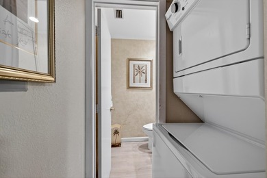 Charming 2 bed | 2.5 bath, 2-story townhouse offering a - photo 6