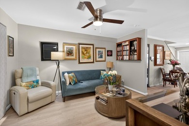 Charming 2 bed | 2.5 bath, 2-story townhouse offering a - photo 9