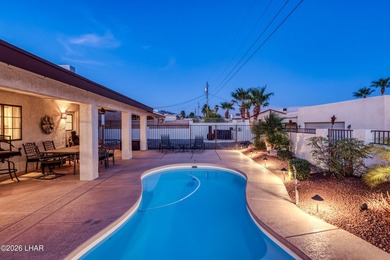 Beautiful pool home lakeside of HWY 95, located in a fantastic - photo 41