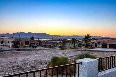 Beautiful pool home lakeside of HWY 95, located in a fantastic - photo 49
