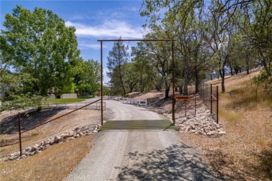 (private lake, pond, creek) Home For Sale in Parkfield California