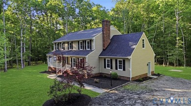 If you've been wanting a move-in ready house away from it all - photo 2