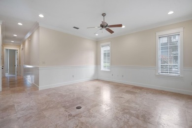 This 3 bed / 2 bath Florida Cottage style home in the lush and - photo 15