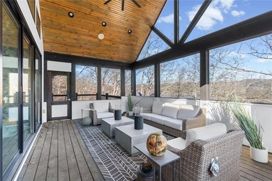 Custom-built luxury lake home and dock on Beaver Lake near - photo 19