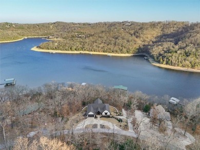 Custom-built luxury lake home and dock on Beaver Lake near - photo 21