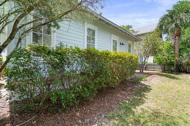 This 3 bed / 2 bath Florida Cottage style home in the lush and - photo 28