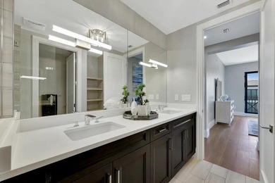 LOOKING FOR AN ACTIVE AND SOPHISTICATED LIFESTYLE IN DOWNTOWN - photo 31