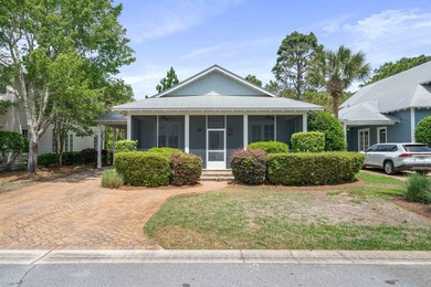 This 3 bed / 2 bath Florida Cottage style home in the lush and - photo 38