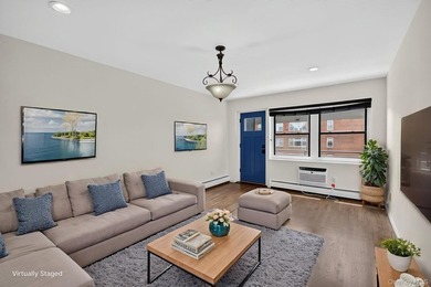 Bright and Spacious one bedroom co-op in the heart of Freeport - photo 1