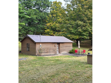 (private lake, pond, coastal) Home Sale Pending in Campbell Hall New York