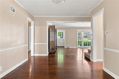 Tucked along one of Fairway's charming tree-lined streets in the - photo 12
