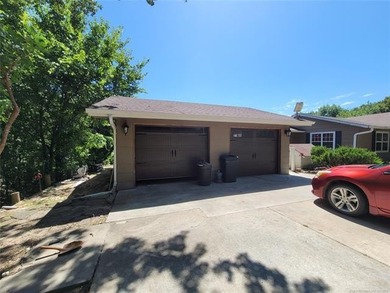 LONGTOWN WATERFRONT HOME RIGHT OFF HIGHWAY 9E! If you are - photo 12
