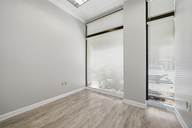 Premium office space available in the heart of Destin. This unit - photo 14