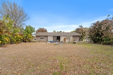 Welcome to this charming 2-bedroom, 2-bath single-family home - photo 15