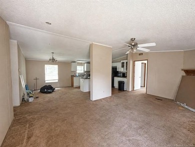 4 bed, 2 bath home sitting on 3.5 acres with room to live, work - photo 6
