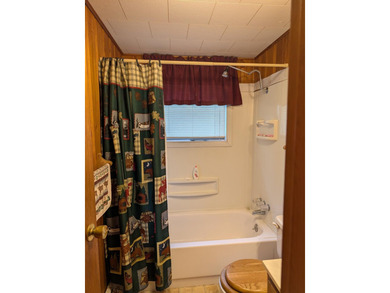 3 bedroom 1 bath home on 4 lots with 2.5 car attached garage and - photo 17