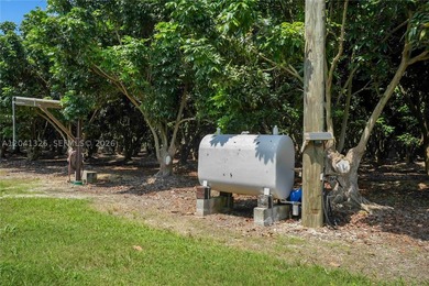 Exceptional opportunity to own a turnkey 29-acre - photo 21