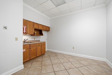 Premium office space available in the heart of Destin. This unit - photo 22