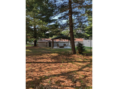 3 bedroom 1 bath home on 4 lots with 2.5 car attached garage and - photo 22