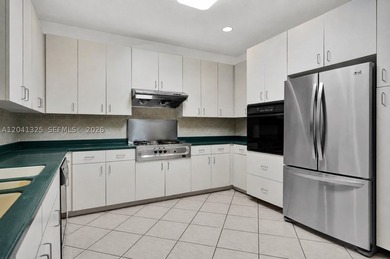 Exceptional opportunity to own a turnkey 29-acre - photo 24