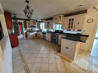 LONGTOWN WATERFRONT HOME RIGHT OFF HIGHWAY 9E! If you are - photo 29