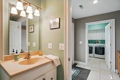 Wake up to see the sunrise over Lake Erie! Unique lakefront home - photo 30