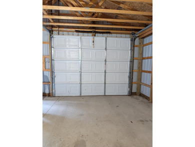3 bedroom 1 bath home on 4 lots with 2.5 car attached garage and - photo 36