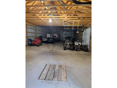 3 bedroom 1 bath home on 4 lots with 2.5 car attached garage and - photo 37
