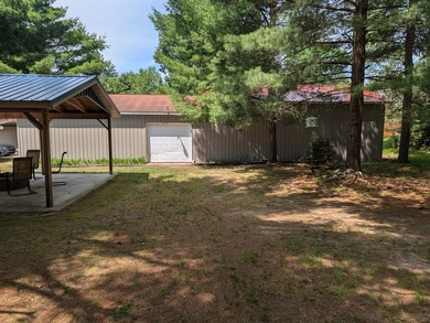 3 bedroom 1 bath home on 4 lots with 2.5 car attached garage and - photo 46