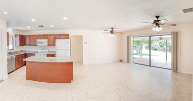 Enjoy this nest away home, includes solar panel, water system - photo 4