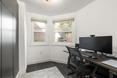 Welcome to this beautifully maintained approximately 1,065 sq - photo 5