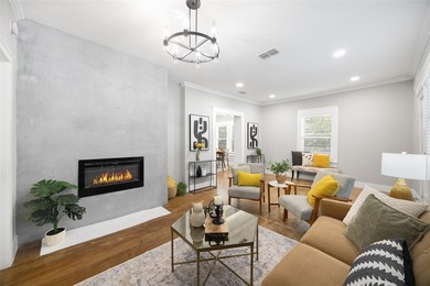 (private lake, pond, creek) Home For Sale in Dallas Texas