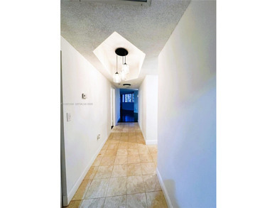 STUNNING MIAMI BEACH 2 BEDROOM, 2 BATHROOMS CONDO FACING THE