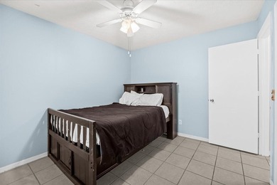 Desirable Southbend CBS 3/2/2 Pool/Spa Home On CORNER Lot. 5 - photo 23