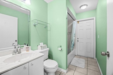 Desirable Southbend CBS 3/2/2 Pool/Spa Home On CORNER Lot. 5 - photo 24
