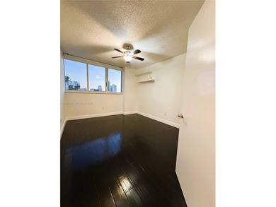 STUNNING MIAMI BEACH 2 BEDROOM, 2 BATHROOMS CONDO FACING THE