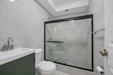 Gut Renovated A to Z ,beautiful 2 family bricks house in the - photo 4