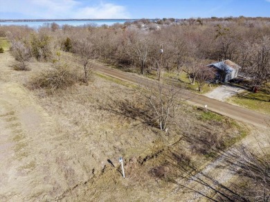 Lake Lot For Sale in Quinlan, Texas
