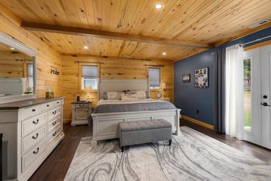 This stunning 3-bedroom, 2-bathroom lakefront retreat is the - photo 5